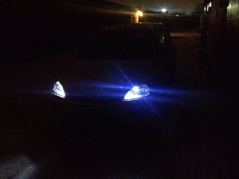 Габариты — Ford Focus II Hatchback, 2 л, 2007 года | расходники | DRIVE2