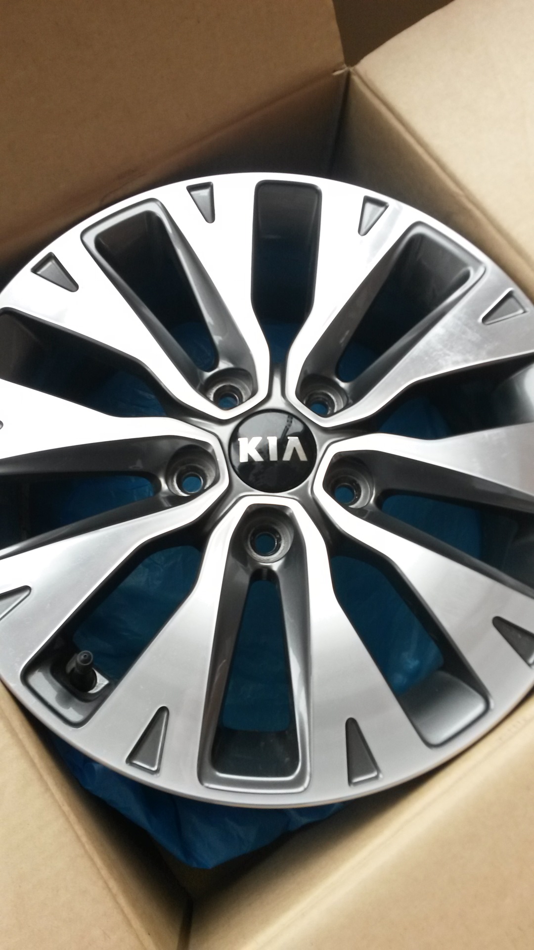 Диски р16 Продано — KIA Ceed (2G), 1,6 л, 2015 года | колёсные диски ...