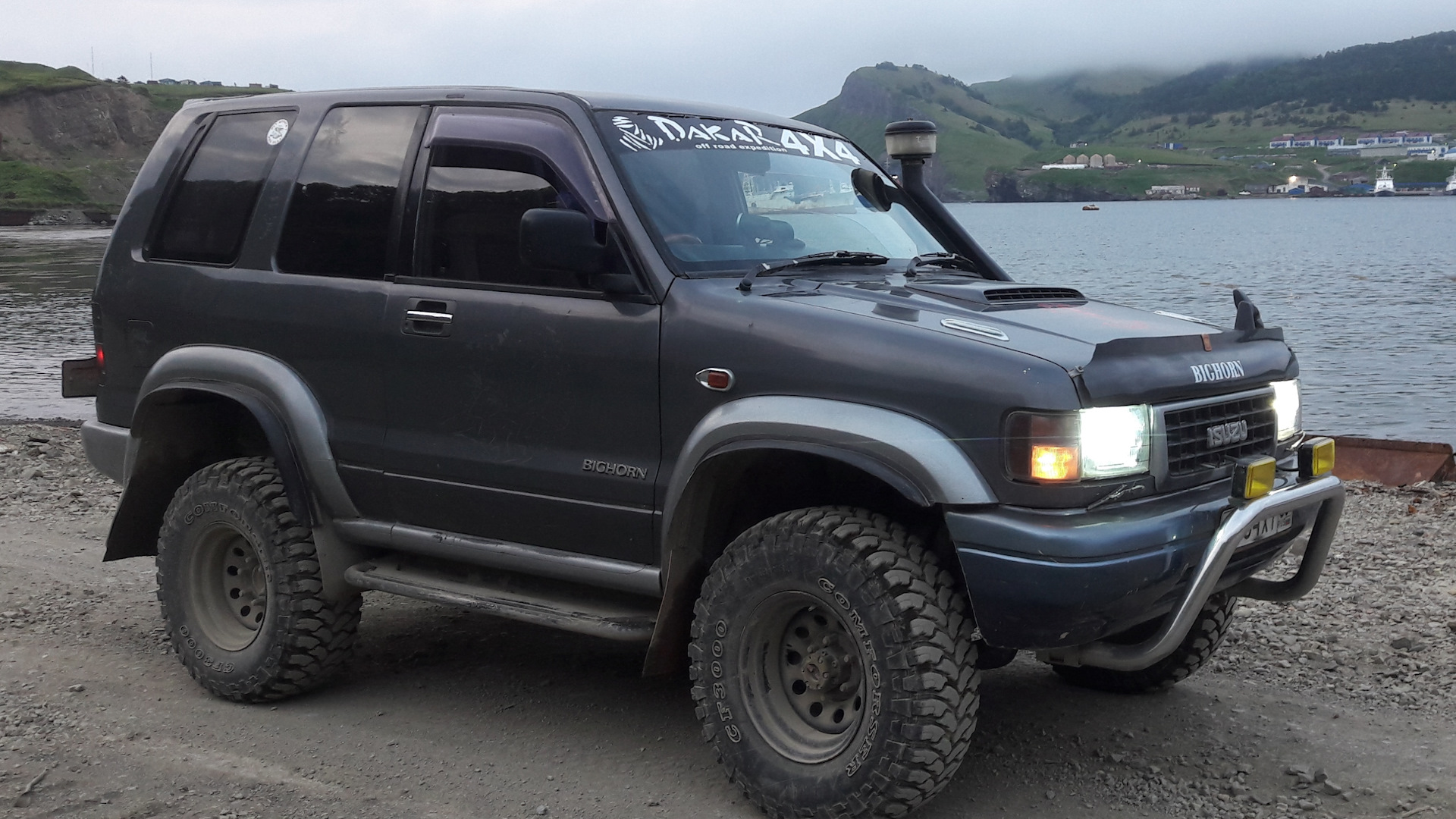 Isuzu Bighorn 33