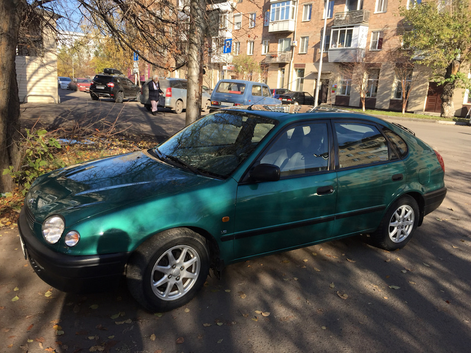 Замена масла Лукойл люкс 5w30 синтетика — Toyota Corolla (110), 1,6 л ...