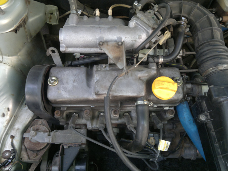Мотор 2110 купить. ВАЗ 2110 1.5 8 клапанный. Двигатель ВАЗ 2110 1.5 8кл. Двигатель ВАЗ 2110 8 клапанов инжектор. Мотор 2110 8 клапанов.