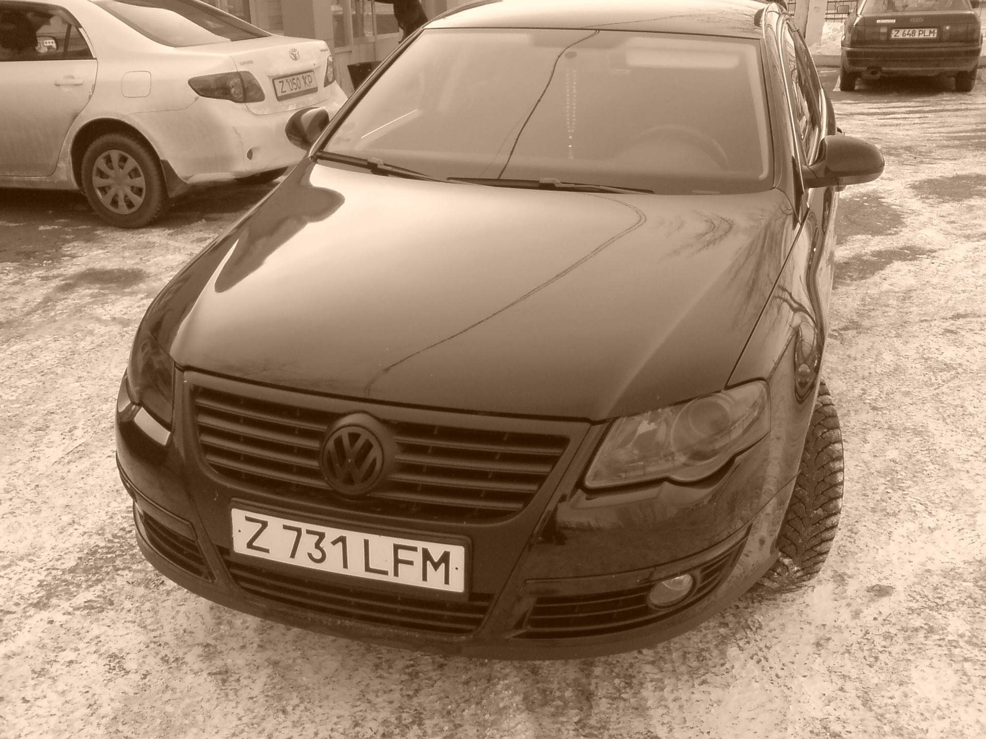 Тонирование фар — Volkswagen Passat B6, 2 л, 2007 года | тюнинг | DRIVE2