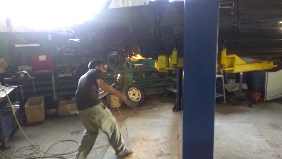 Заменил сегодня рулевую трапецию — Lada 21073, 1,5 л, 2003 года | визит ...