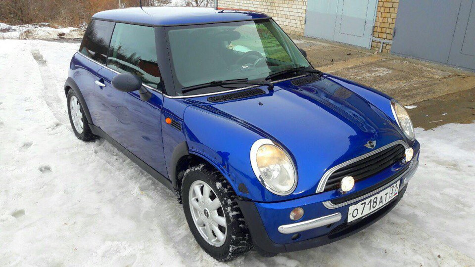 Mac mini m1 15 дюймов портативный. Мини ван машина. Mini cooper s 2001. I mini 1. Мини купер one r56.