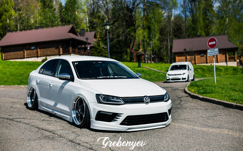 VW Jetta drive2