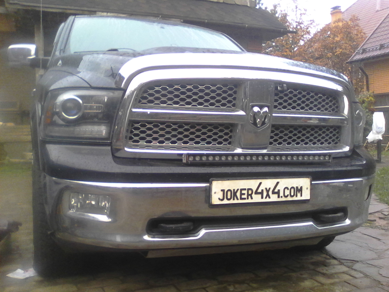 Дуга на бампер dodge Ram 2006