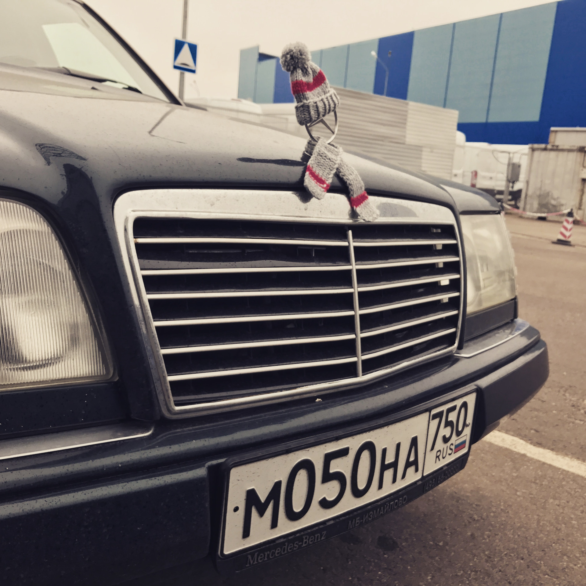 Первый зимний аксессуар — Mercedes-Benz E-Class (W124), 2,8 л, 1994 ...