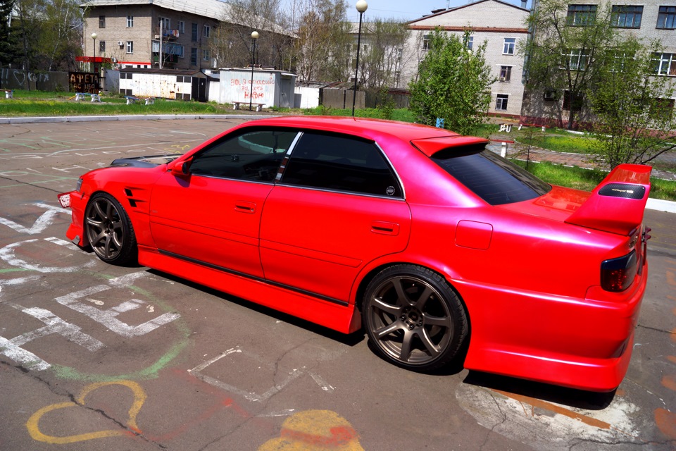 Toyota Mark 2 Toyota Chaser Red