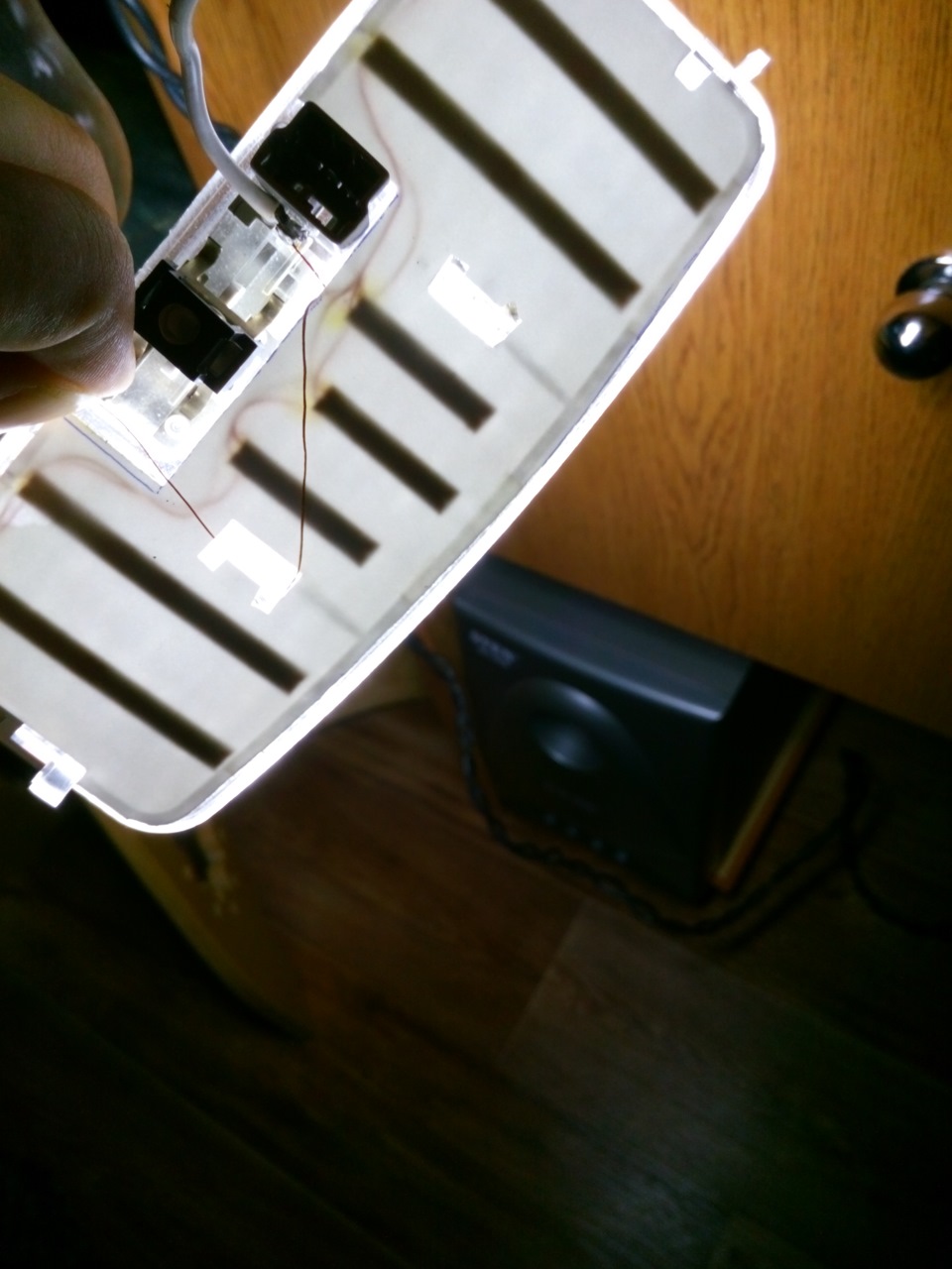 Меняем подсветку плафона салона приоры норма — Lada Приора хэтчбек, 1,6 ...