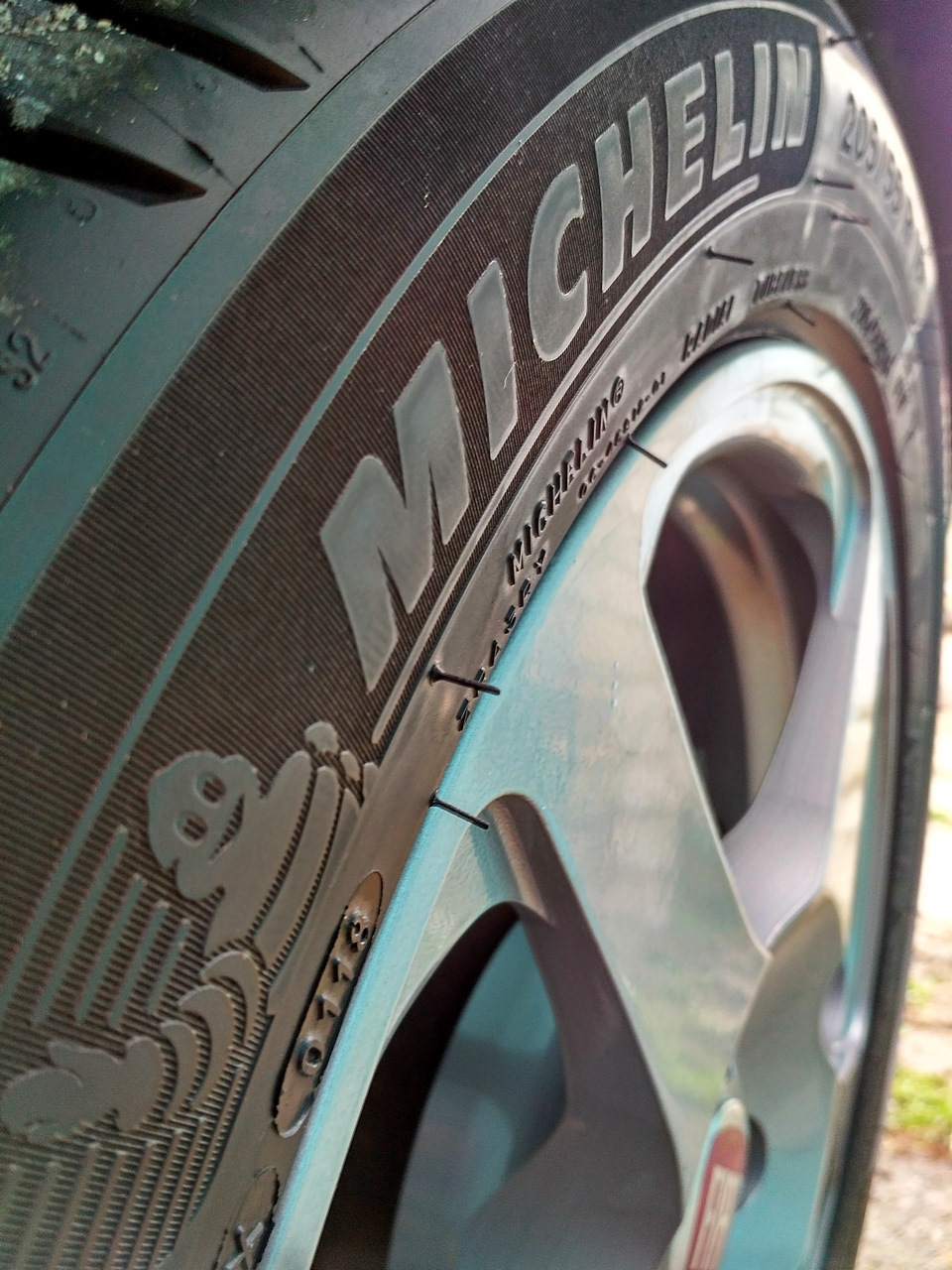 Красивая боковина — FIAT Linea