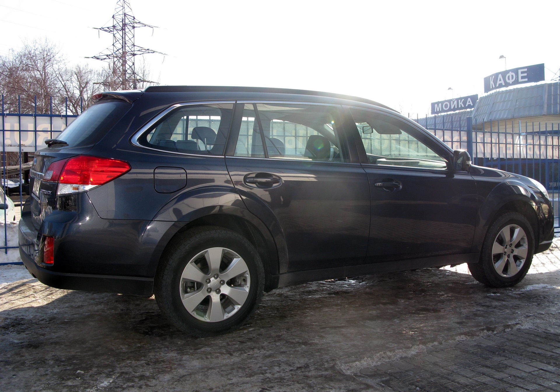 Клиренс аутбек. Subaru Outback 2010. Субару Аутбек 2010. Subaru Legacy Outback 2010. Субару Аутбек 2010 черный.