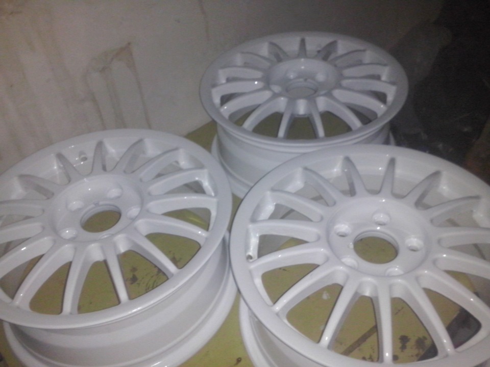 покраска дисков — ИЖ Москвич 412, 1972 года | своими руками | DRIVE2