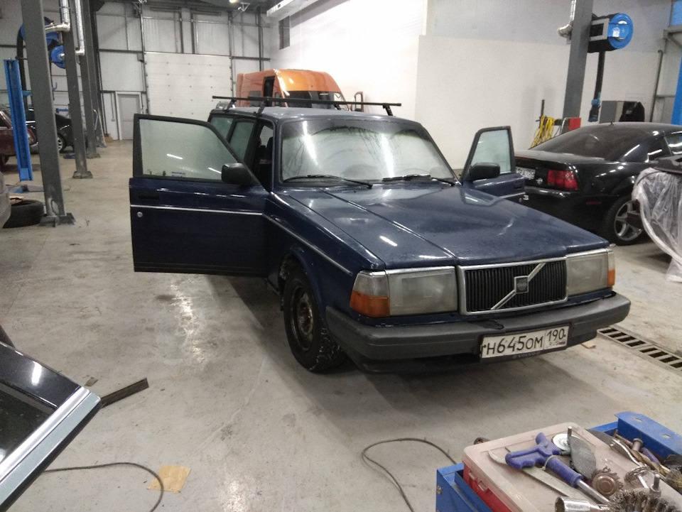 Регулировка подшипников ступиц. Пару вопросов по зажиганию. — Volvo 245 ...