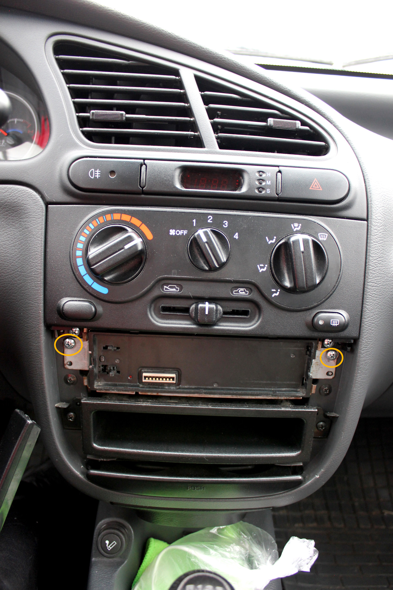 Шевроле ланос органы управления. Панель управления автомобиля шевроле ланос. Панель управления ланоса. 5. Chevrolet lanos 2006 приборная панель.