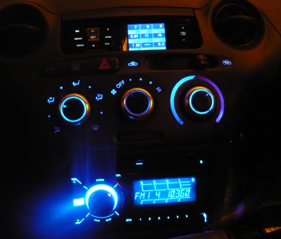 Бортовой компьютер Multitronics RC-700. — Toyota Vitz (10), 1 л, 2001 ...