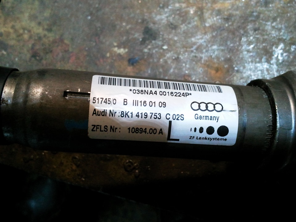 Замена крестовины на рулевом вале Ауди А4 — DRIVE2