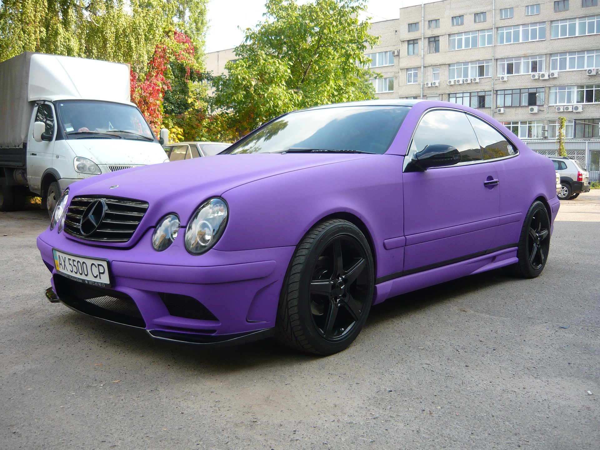 Mercedes Benz CLK 208