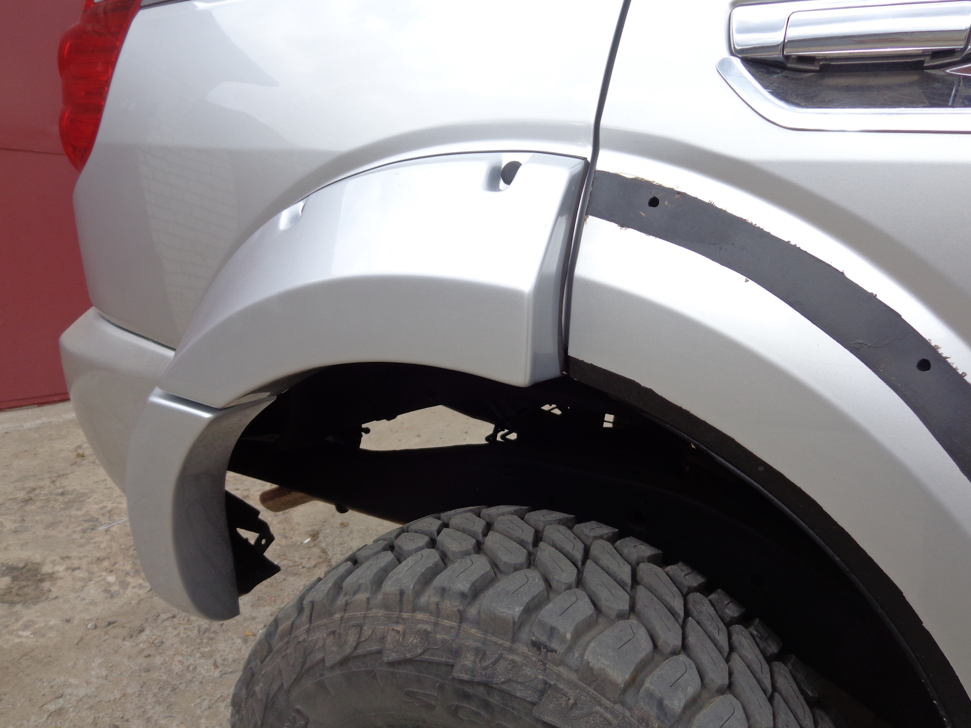 накладки на колёсные арки great wall hover h3. арки на ховер н3. арки ховер. арки ховер. арки ховер.