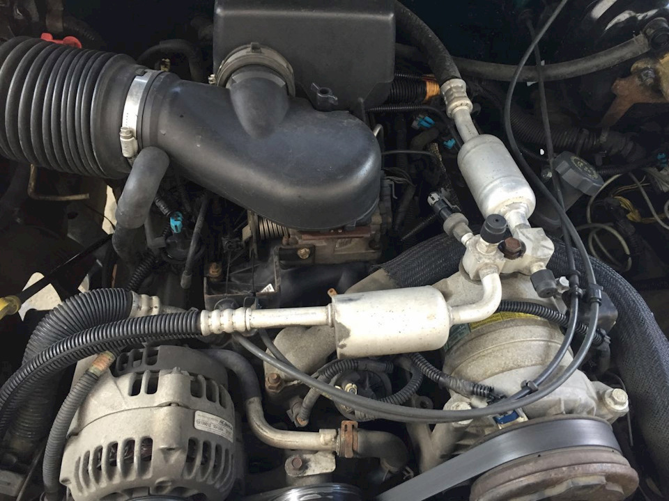 Фото в бортжурнале Chevrolet Tahoe (GMT400)