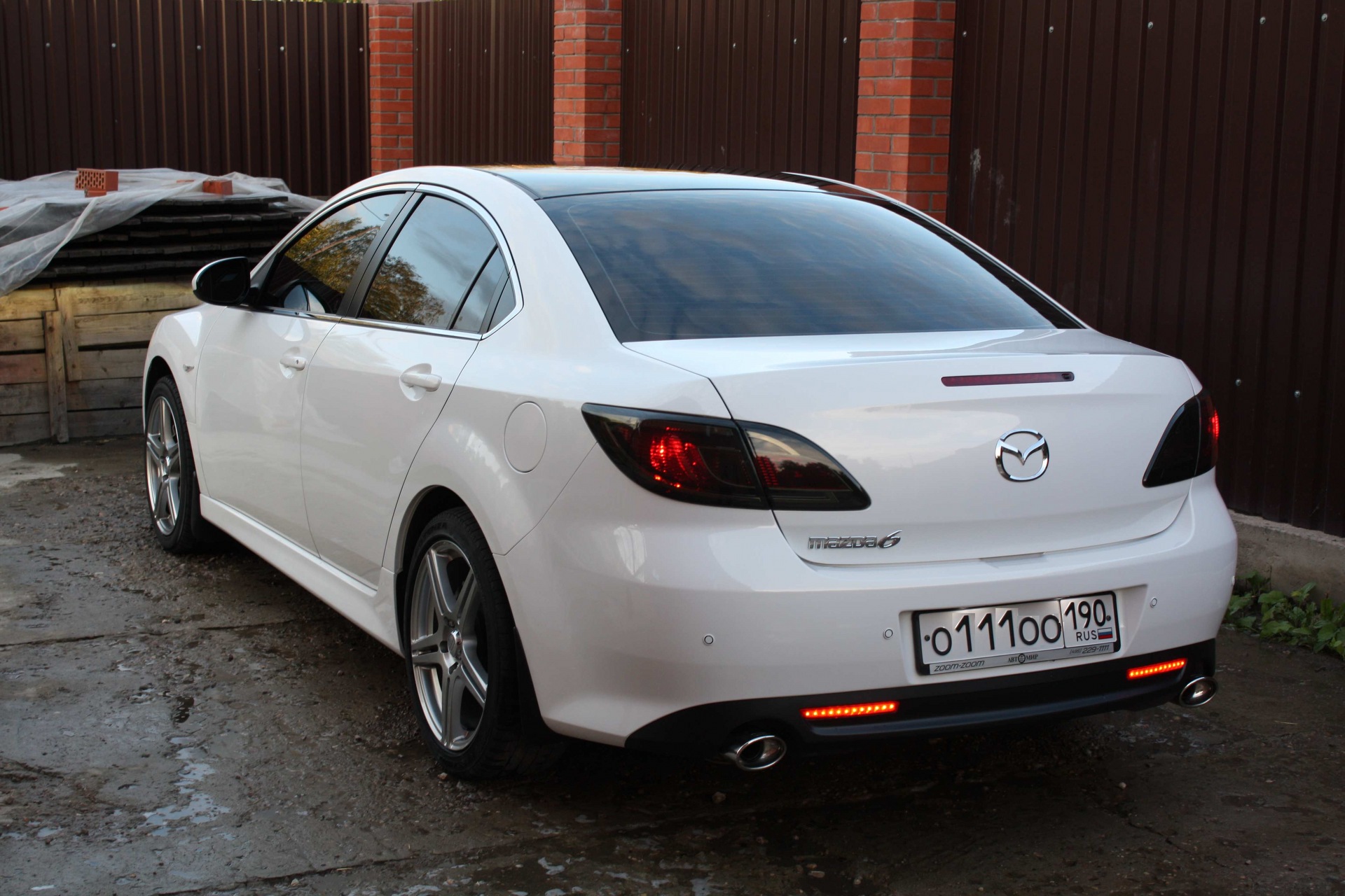 Mazda 6 GH белая