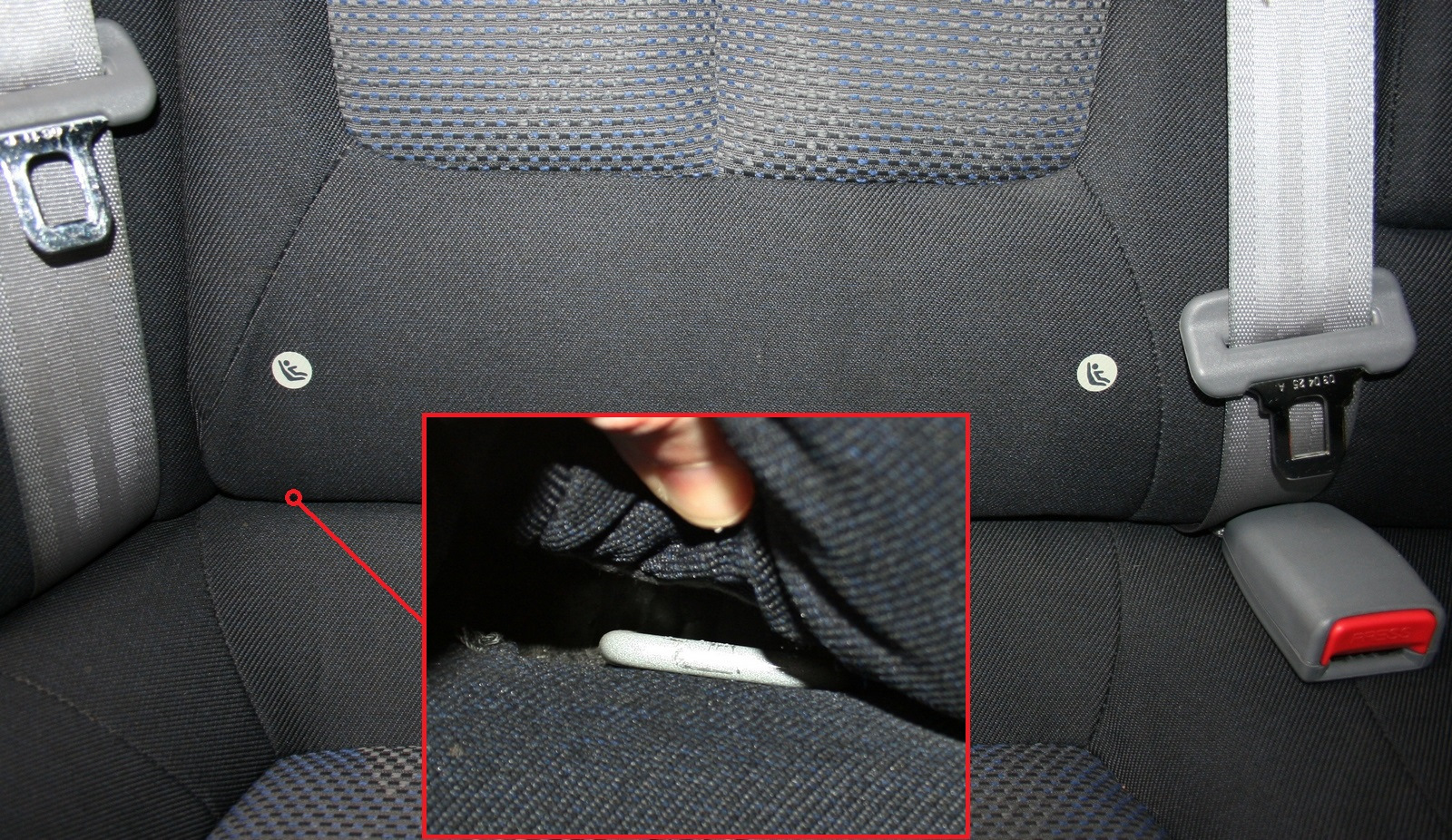 Зачем нужны продольные отверстия в заднем сидении?