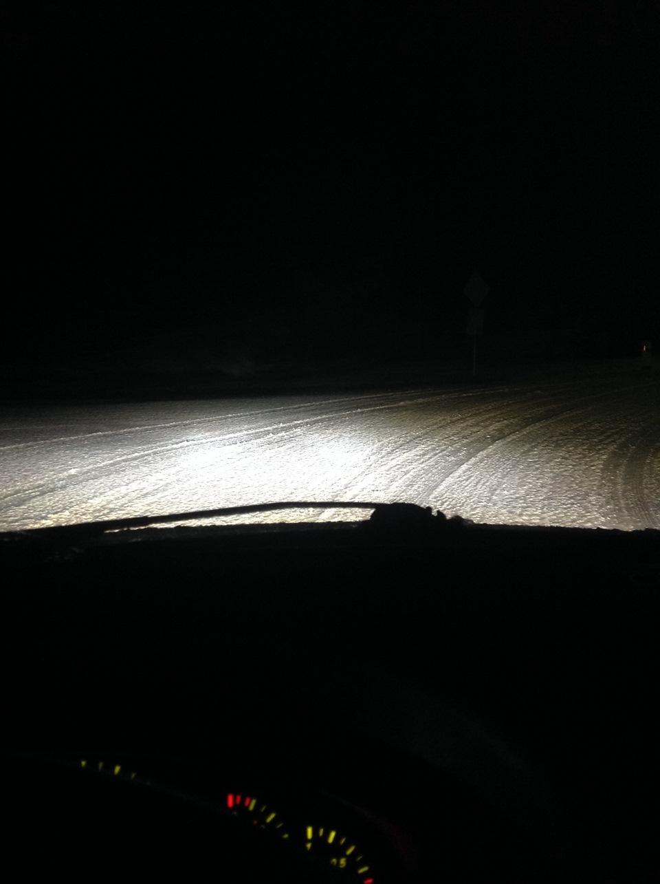 Ксенон в птф и в ближний — Lada Приора хэтчбек, 1,6 л, 2011 года ...