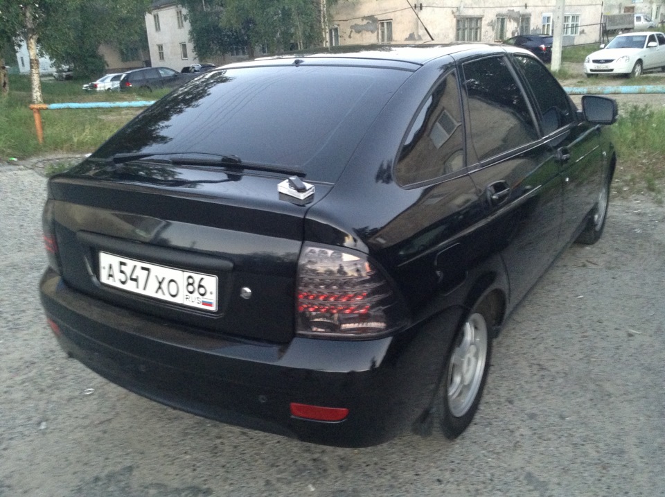 55555 — Lada Приора хэтчбек, 1,6 л, 2011 года | фотография | DRIVE2