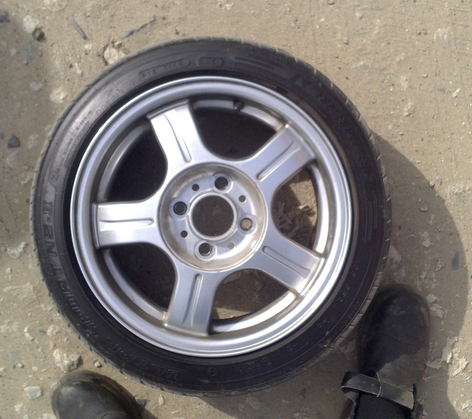 статусы — Lada Приора седан, 1,6 л, 2009 года | колёсные диски | DRIVE2