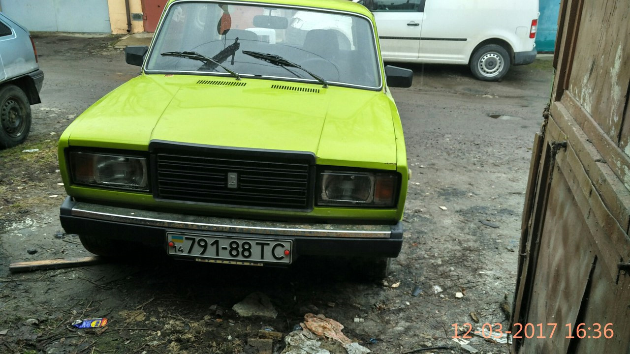 Lada 2107 1.5 бензиновый 1983 | зелёный шершень на DRIVE2