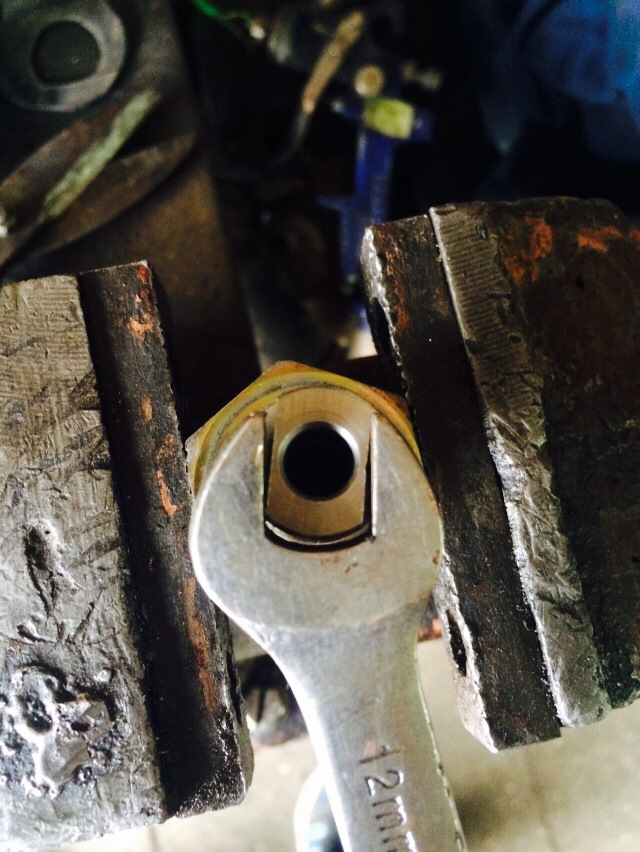 Клапан на рулевой рейке — Toyota Aristo (I), 3 л., 1994 года | своими ...