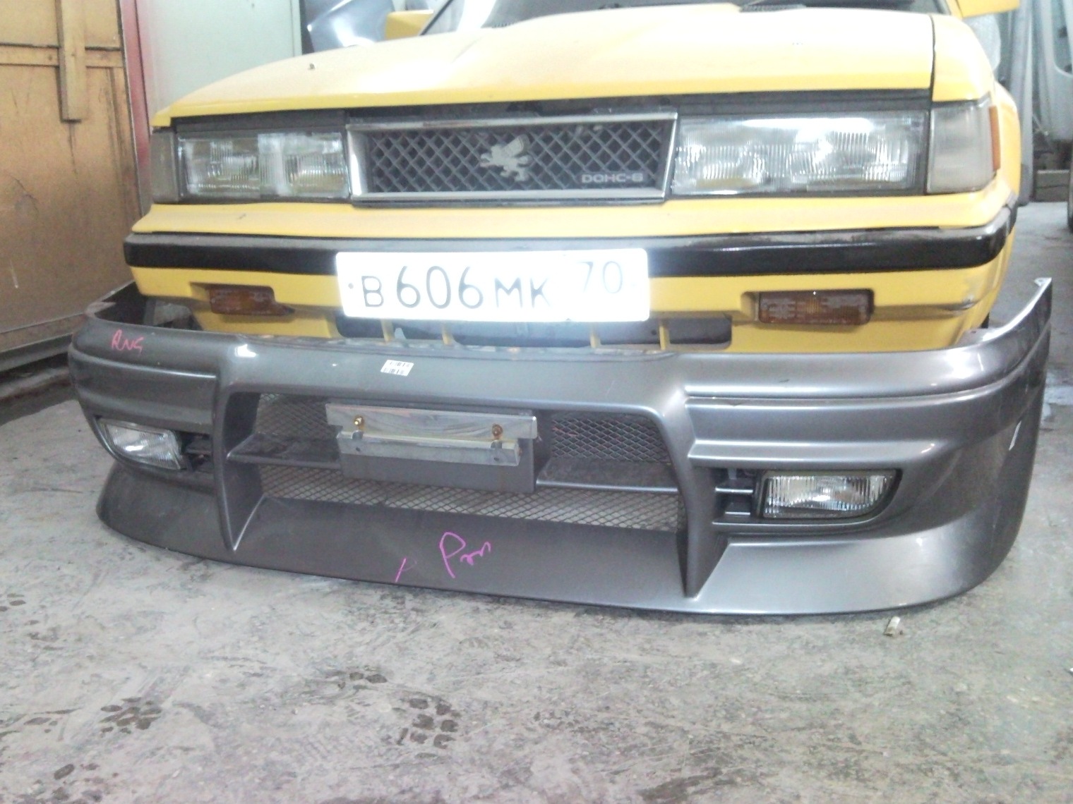 Perhaps such a bumper will be - Toyota Caldina 20 l 1995