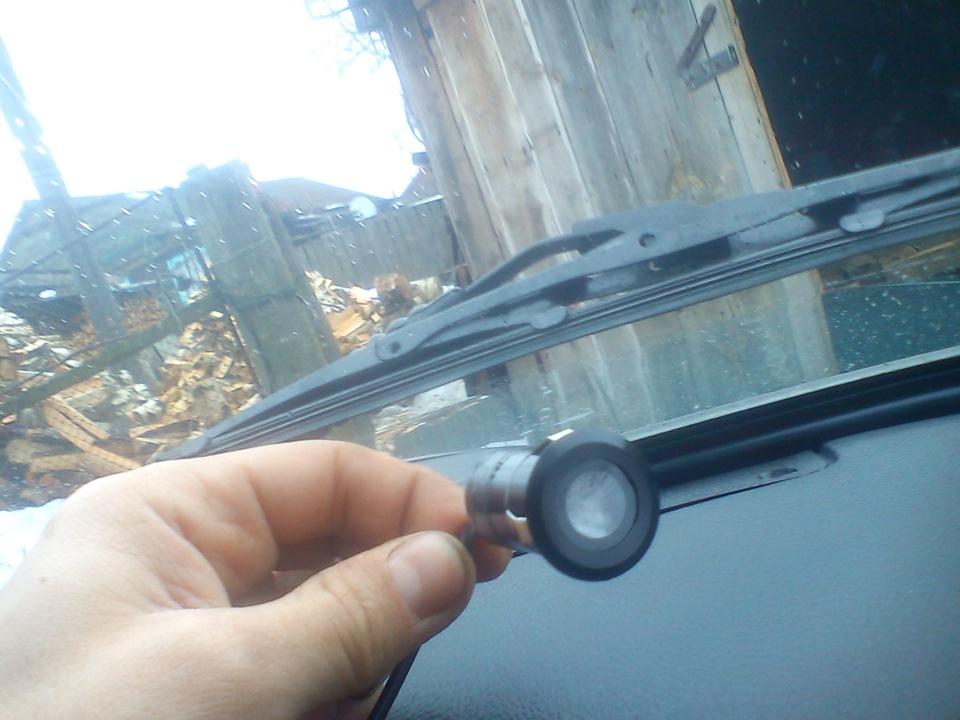 подсветка дверей с логотипом — Lada 21074, 1,6 л, 2010 года ...