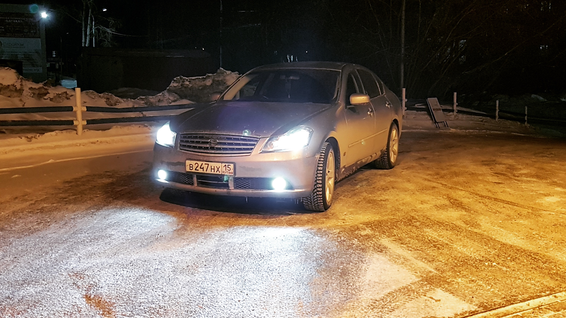 Nissan Fuga Infiniti m35