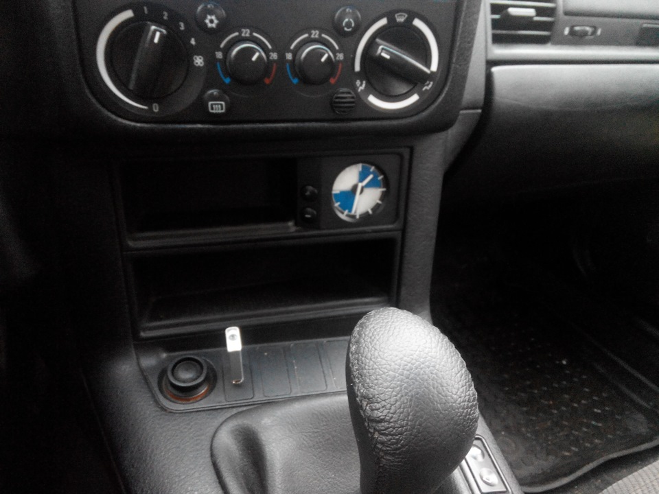 часы в стиле bmw — BMW 3 series (E36), 1,6 л, 1995 года | другое | DRIVE2