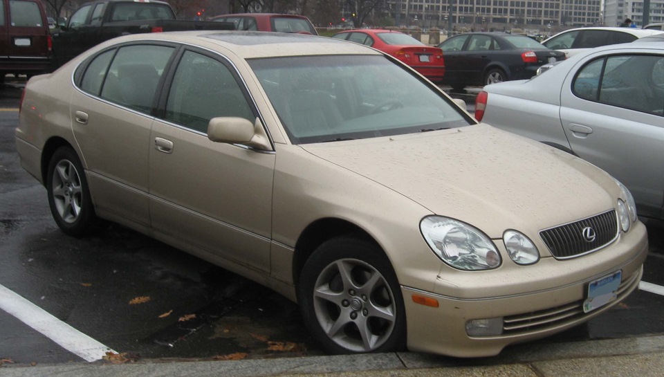 Лексус 2000г