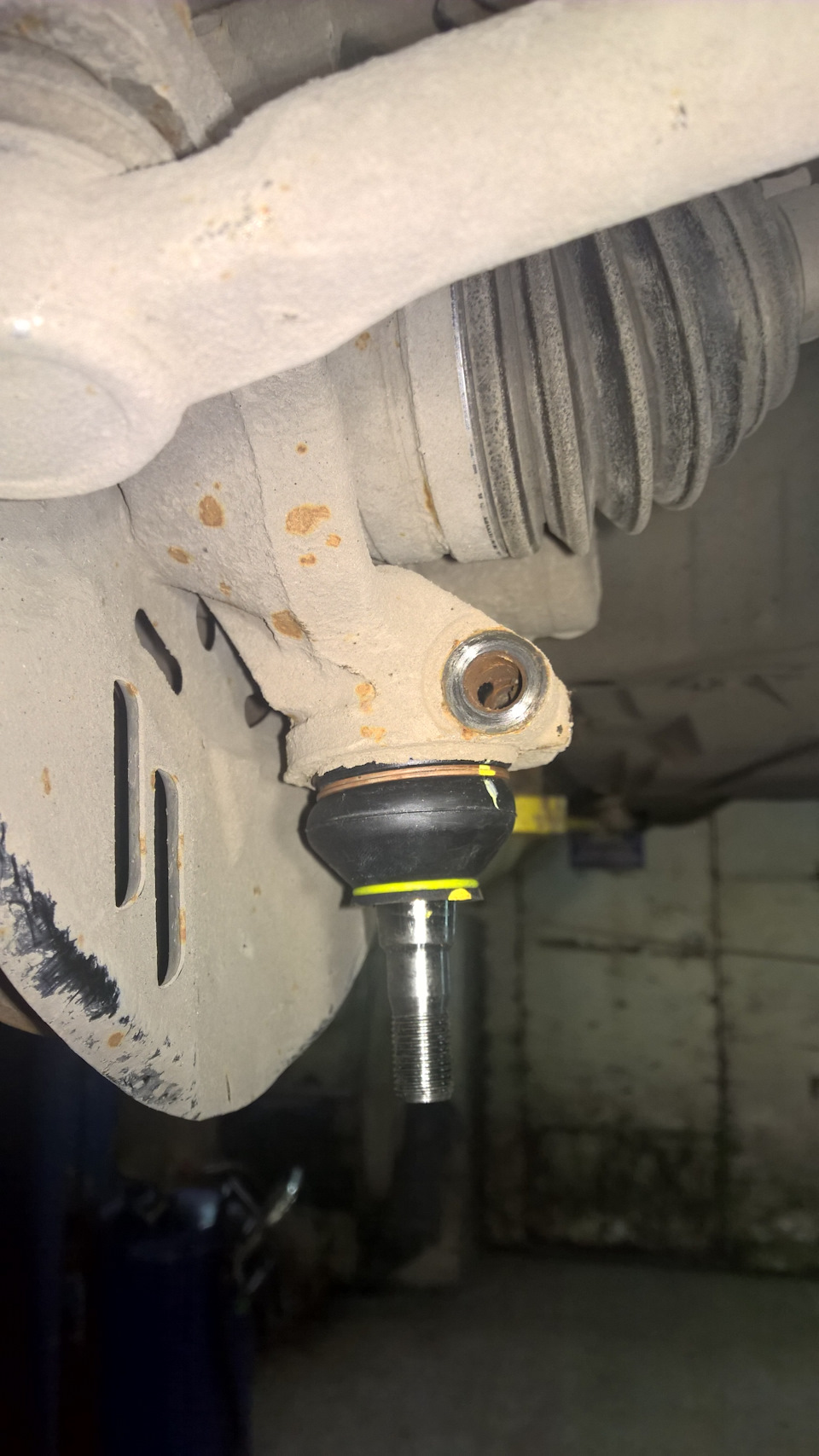 Фото в бортжурнале Subaru Legacy (BL/BP)