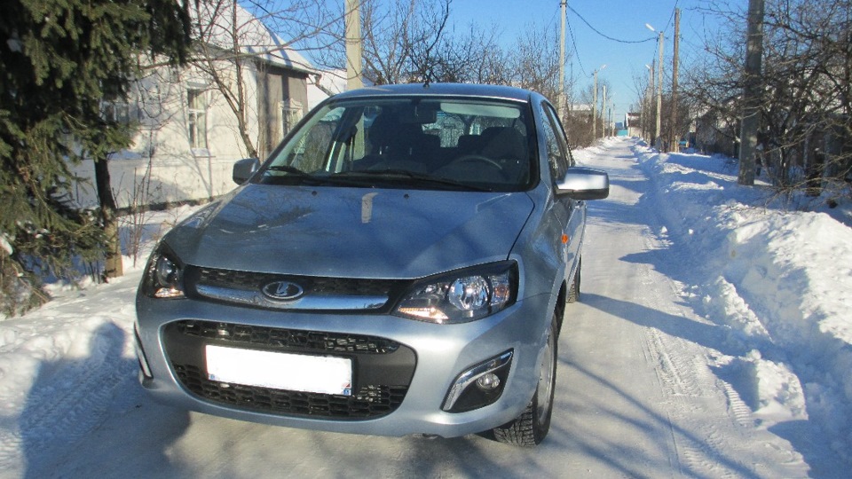 Lada Kalina hatchback 2