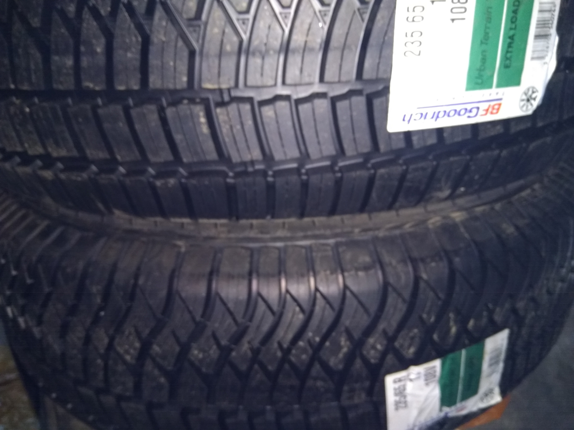 Обновки — Chevrolet Captiva (1G), 2,4 л, 2014 года | шины | DRIVE2