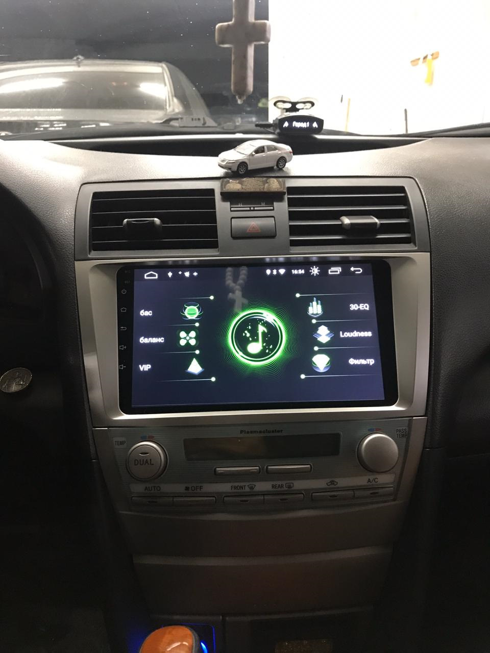 Toyota camry xv40 магнитола.