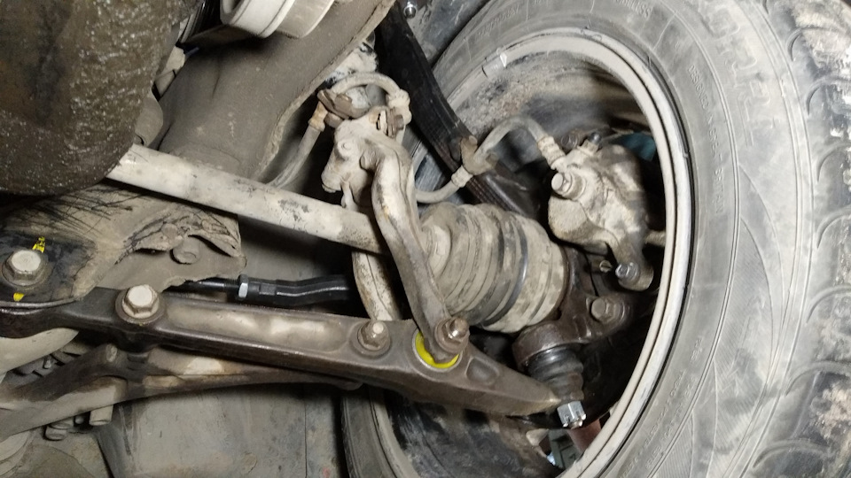 Передняя подвеска — перепрессовка поперечных рычагов и шаровых в ...