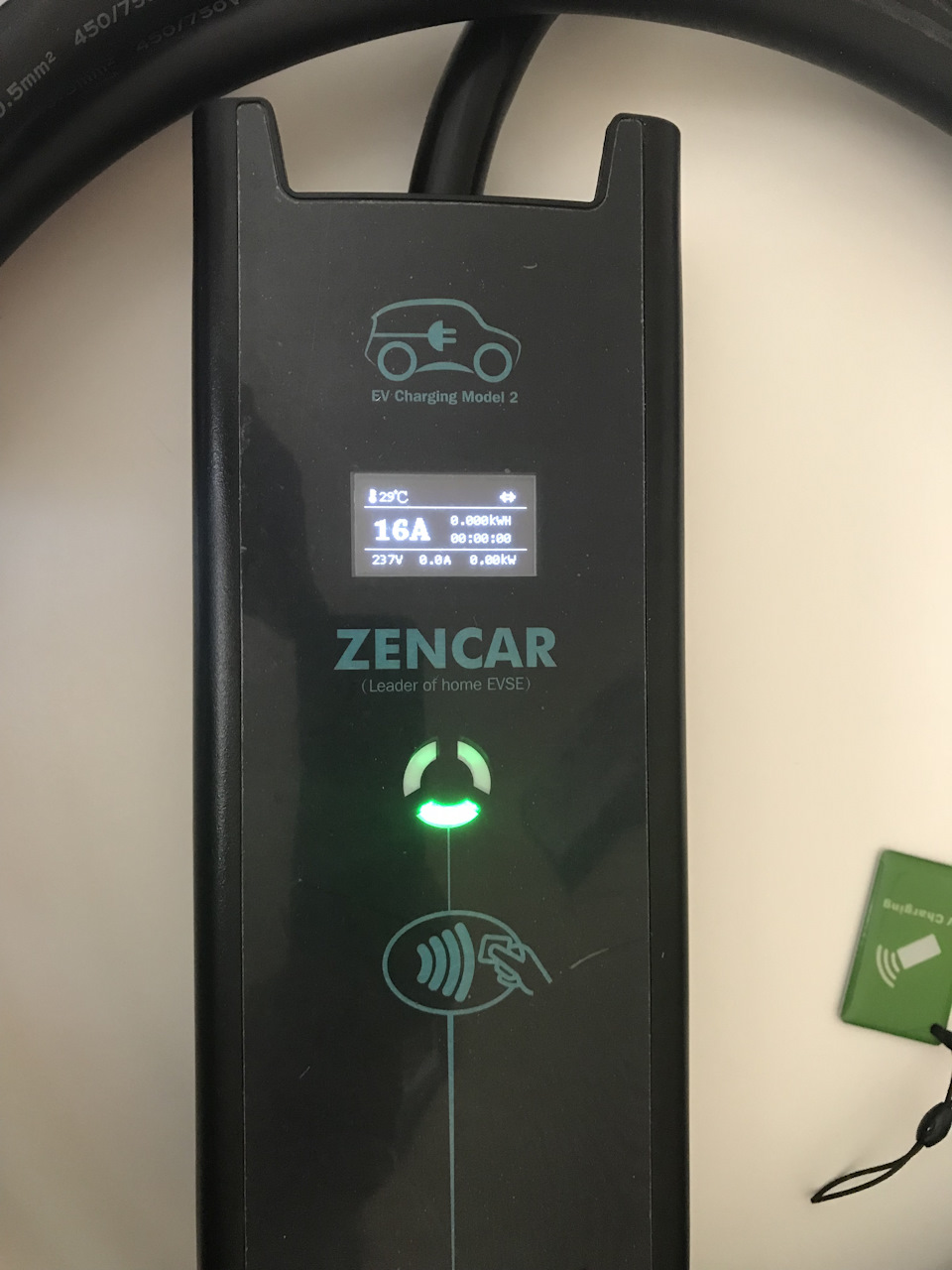 Фото в бортжурнале BMW i3