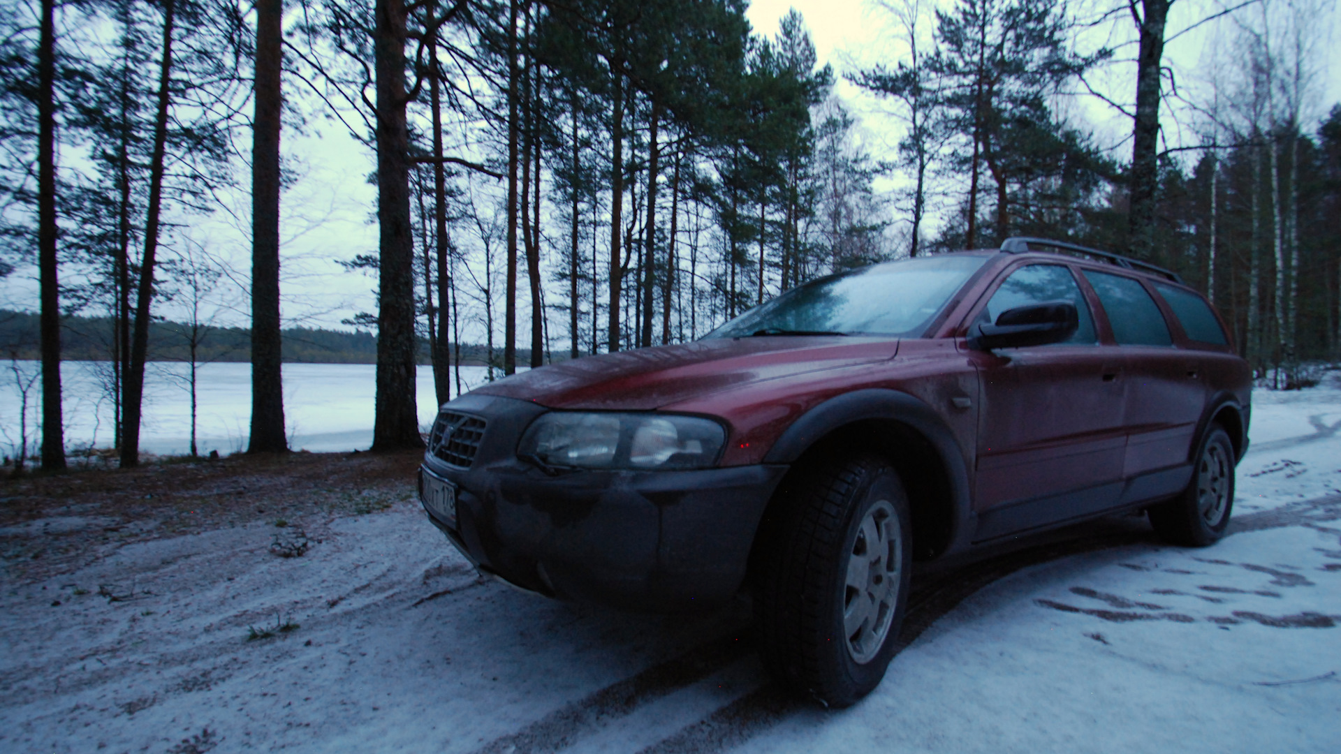 Volvo XC70 II 2.4 бензиновый 2001 | Вишневый троллейбус на DRIVE2