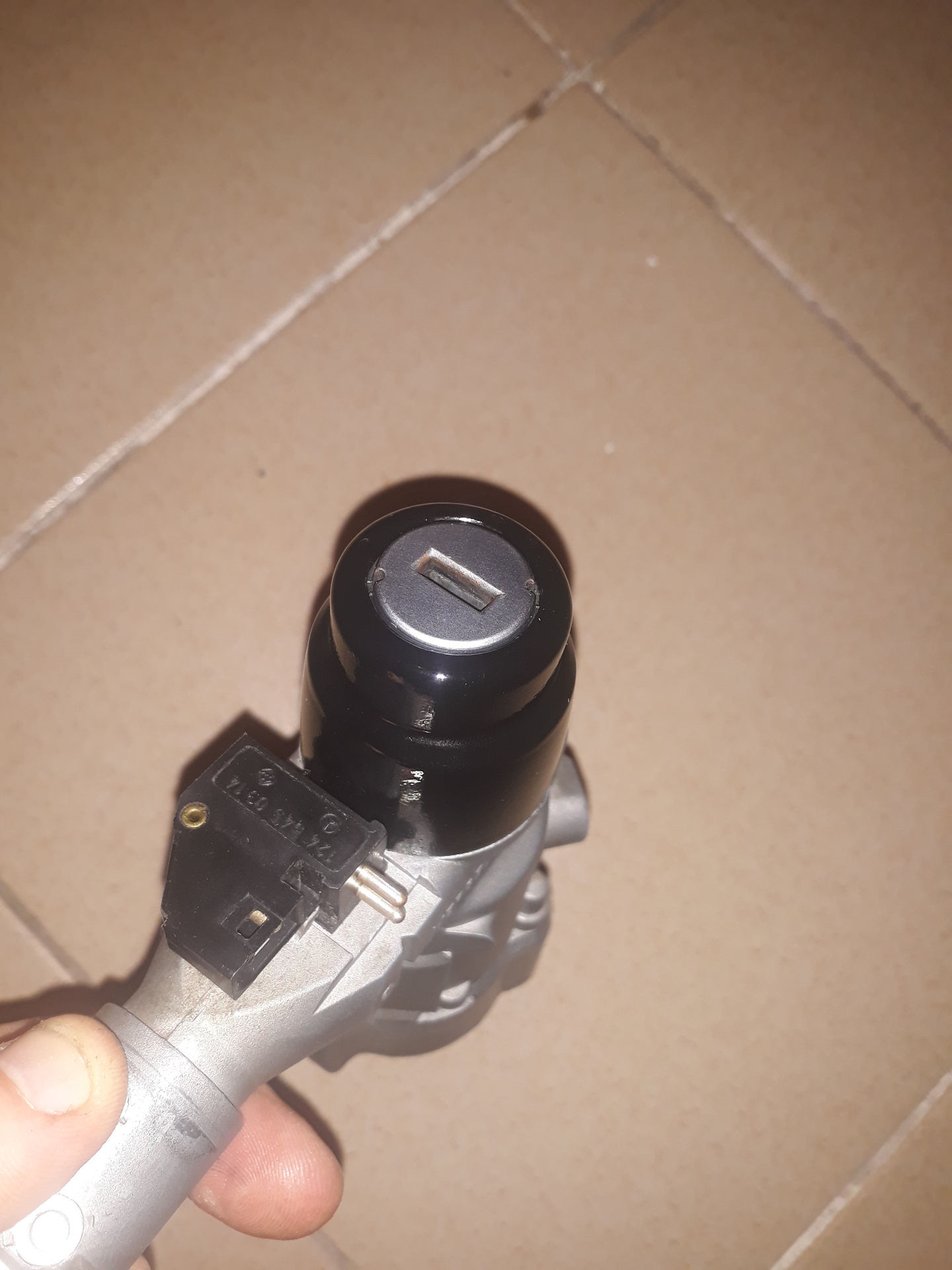 Замок зажигания #1 — Mercedes-Benz E-class (W124), 2,8 л., 1995 года ...