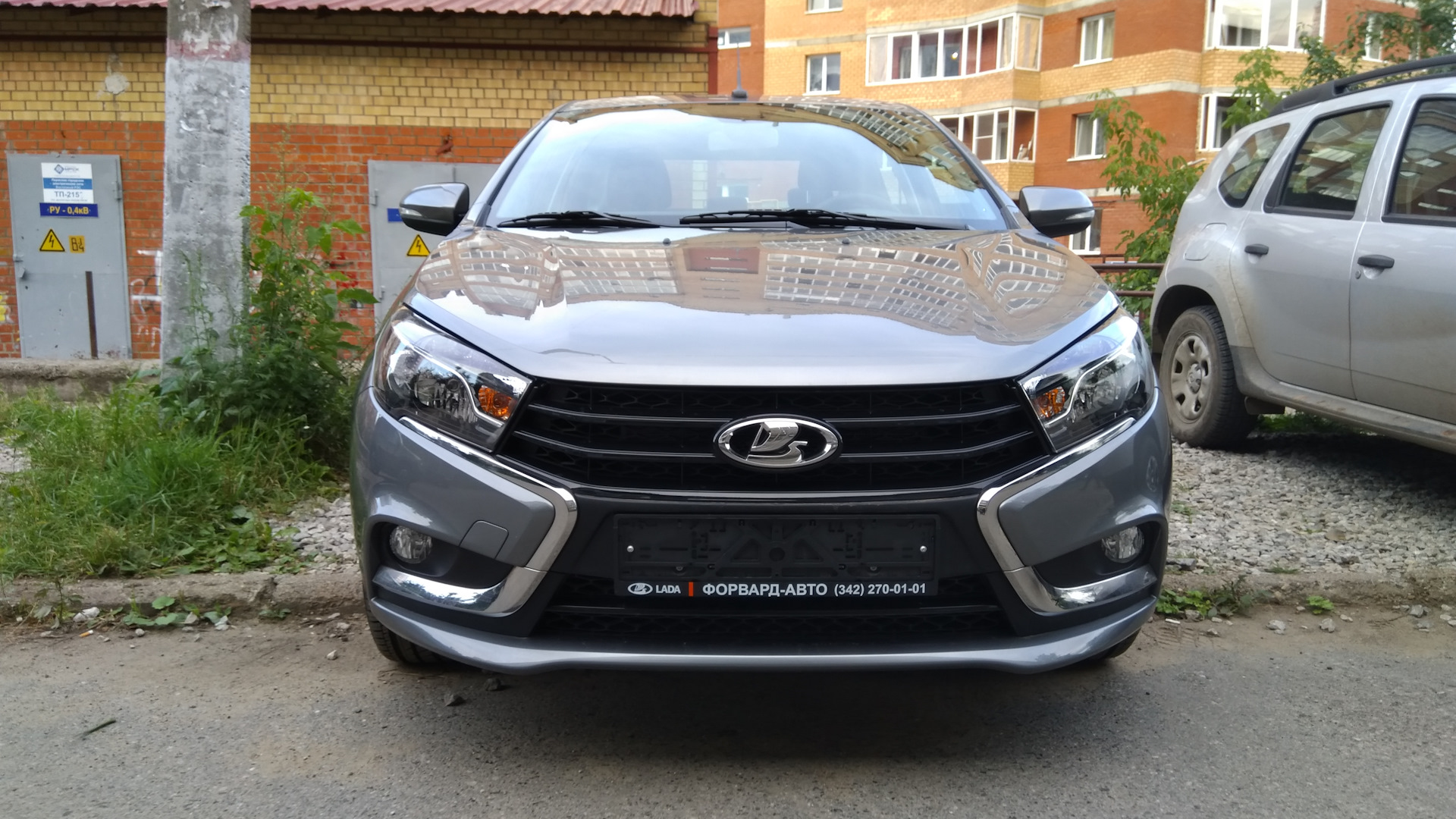 Lada Vesta 1.8 бензиновый 2018 | 