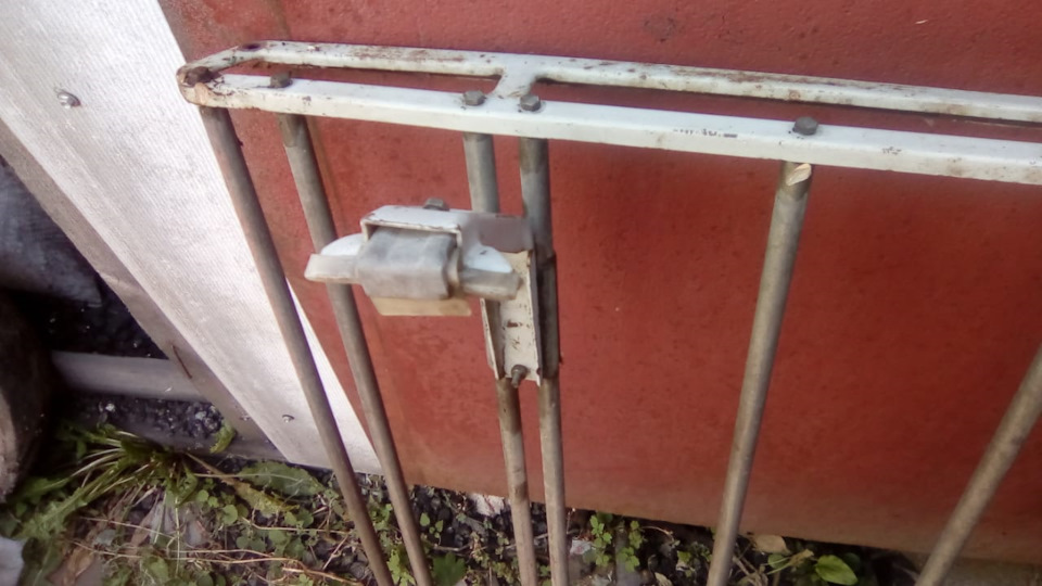 Mercedes-Benz или BMW ? — Europe-Car на DRIVE2