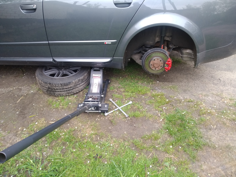 Фото в бортжурнале Audi A4 (B6)