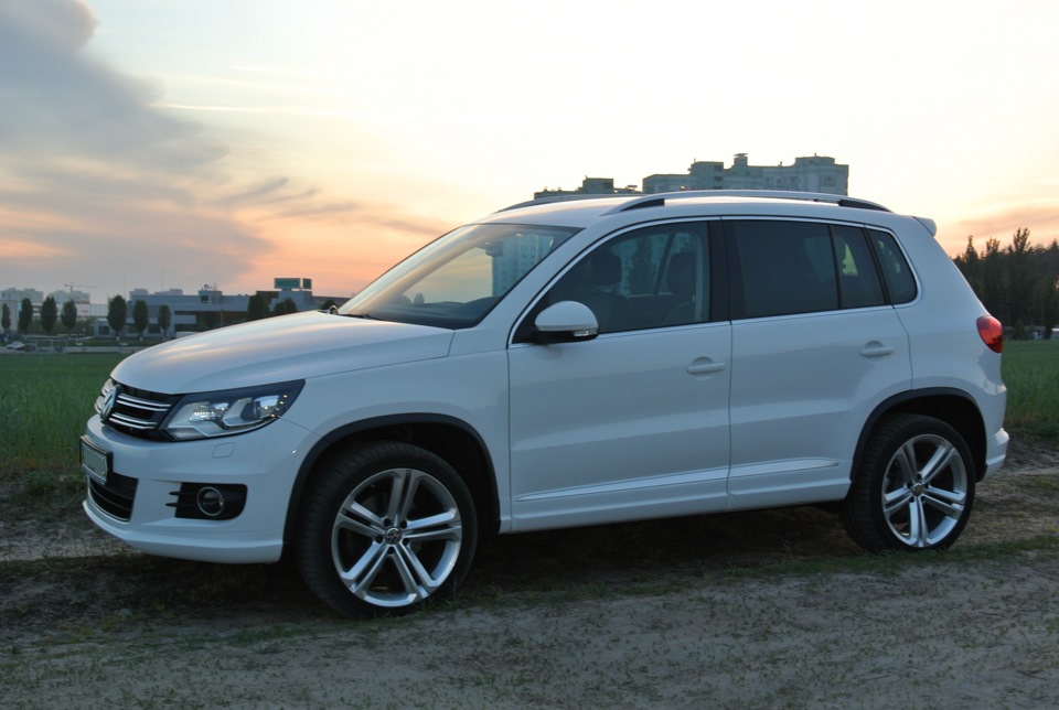 Volkswagen Tiguan 2012 r line