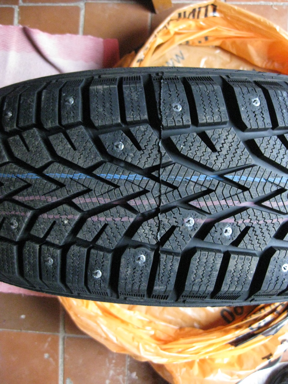 Gislaved nord frost 100 r16. Gislaved nord frost 100 195/65 r15. gislaved nord frost 100 215/65 r16. gislaved premium control 195/60 r15 88h.