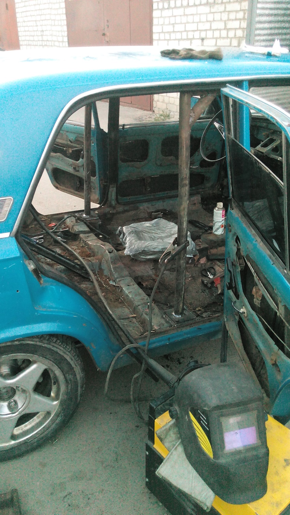 Фото в бортжурнале Lada 2103
