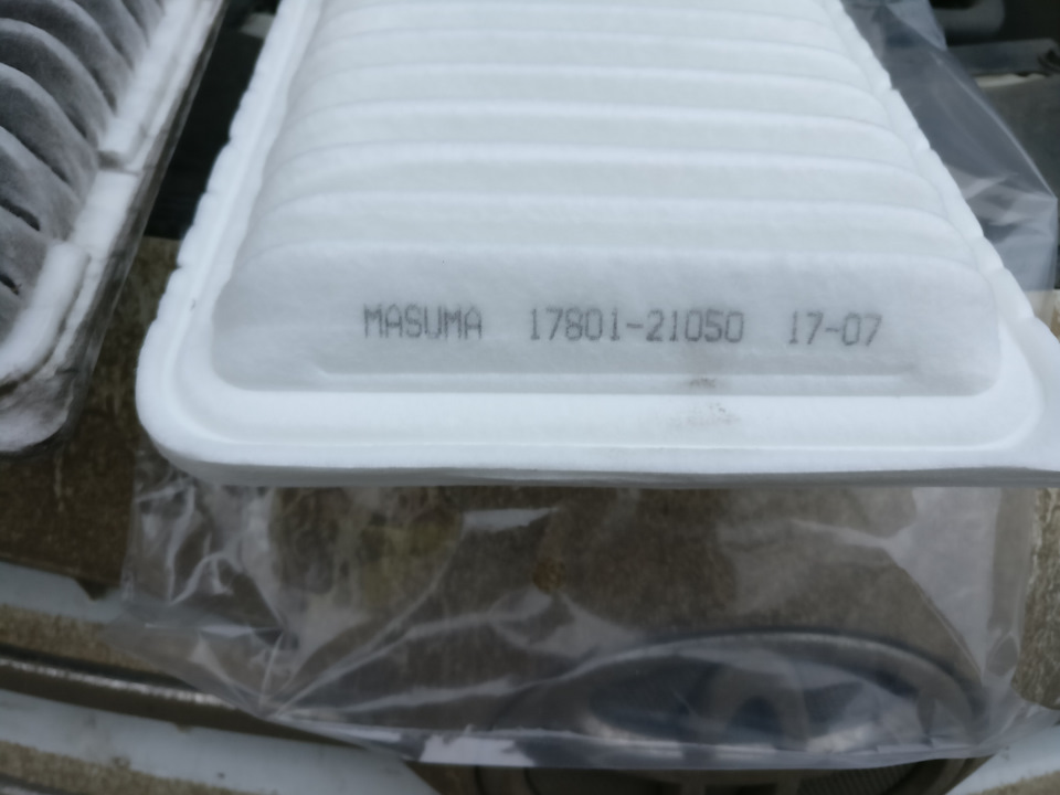 артикул — Toyota Corolla (140/150). Запчасти на фото: 1780121050